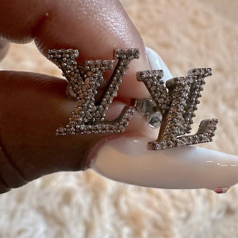 LOUIS VUITTON LV ICONIC EARRINGS